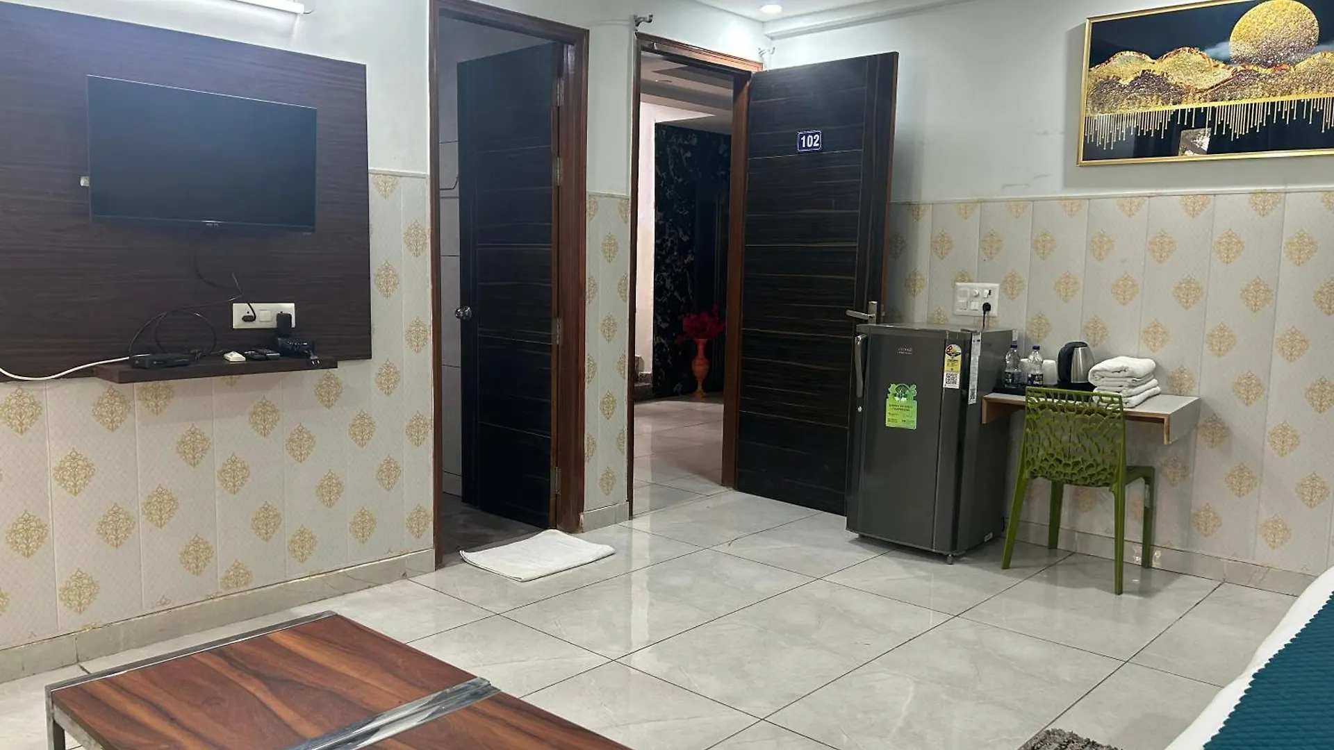Tanvi Premium Residency-Close To Artemis, Medanta & Fortis Gurgaon